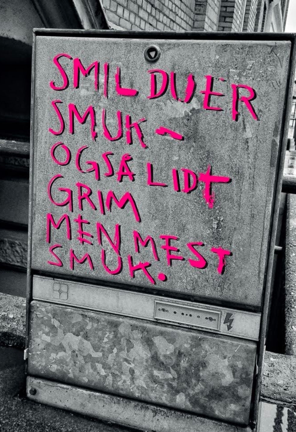 Smil du er smuk